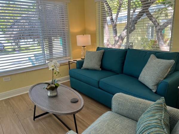 06 Hibiscus Cottage Photo 6