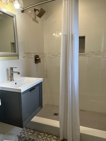 01 Manatee Cottage Photo 7